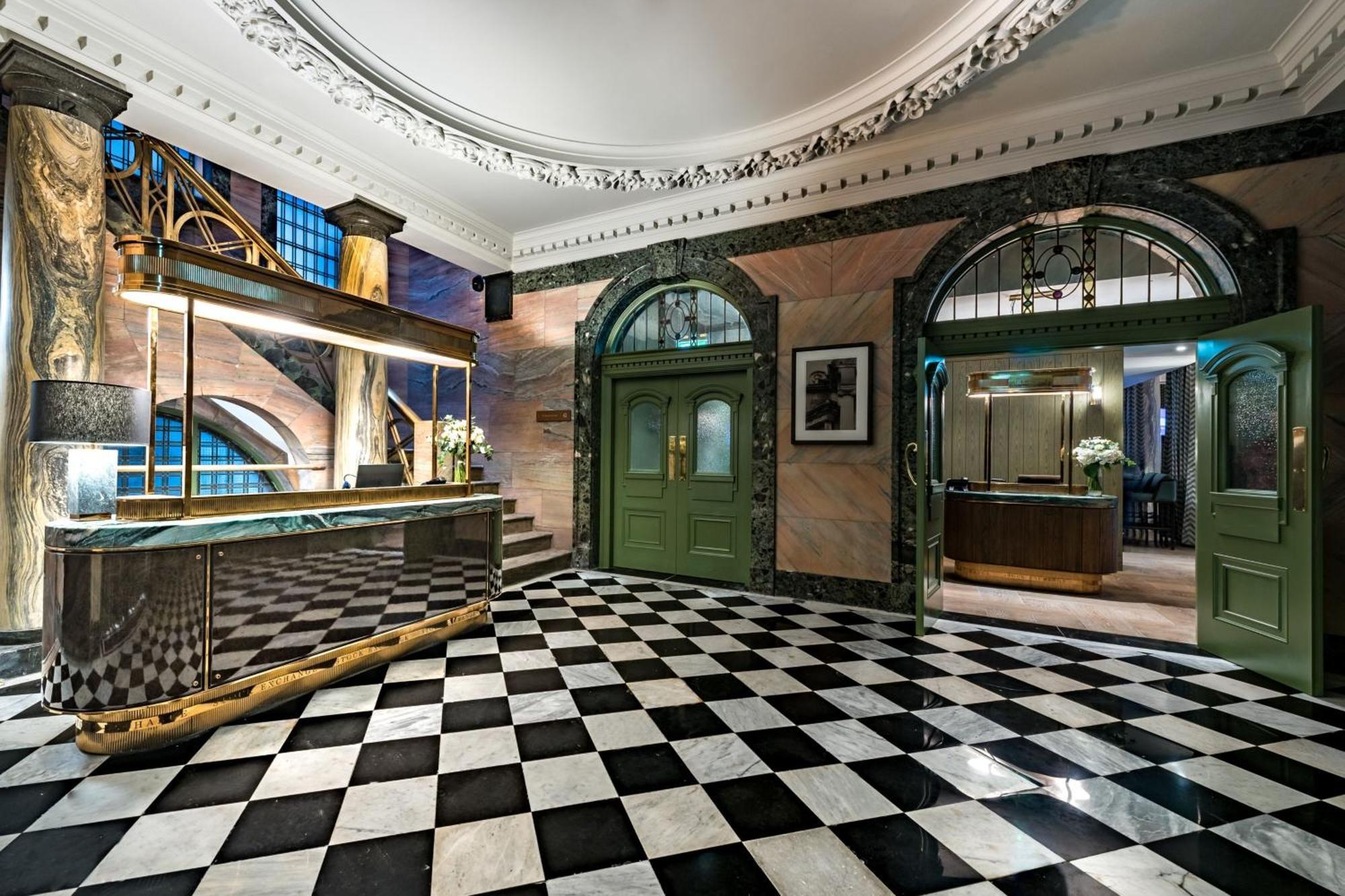 Stock Exchange Hotel, Manchester, Autograph Collection ภายนอก รูปภาพ The hotel's lobby