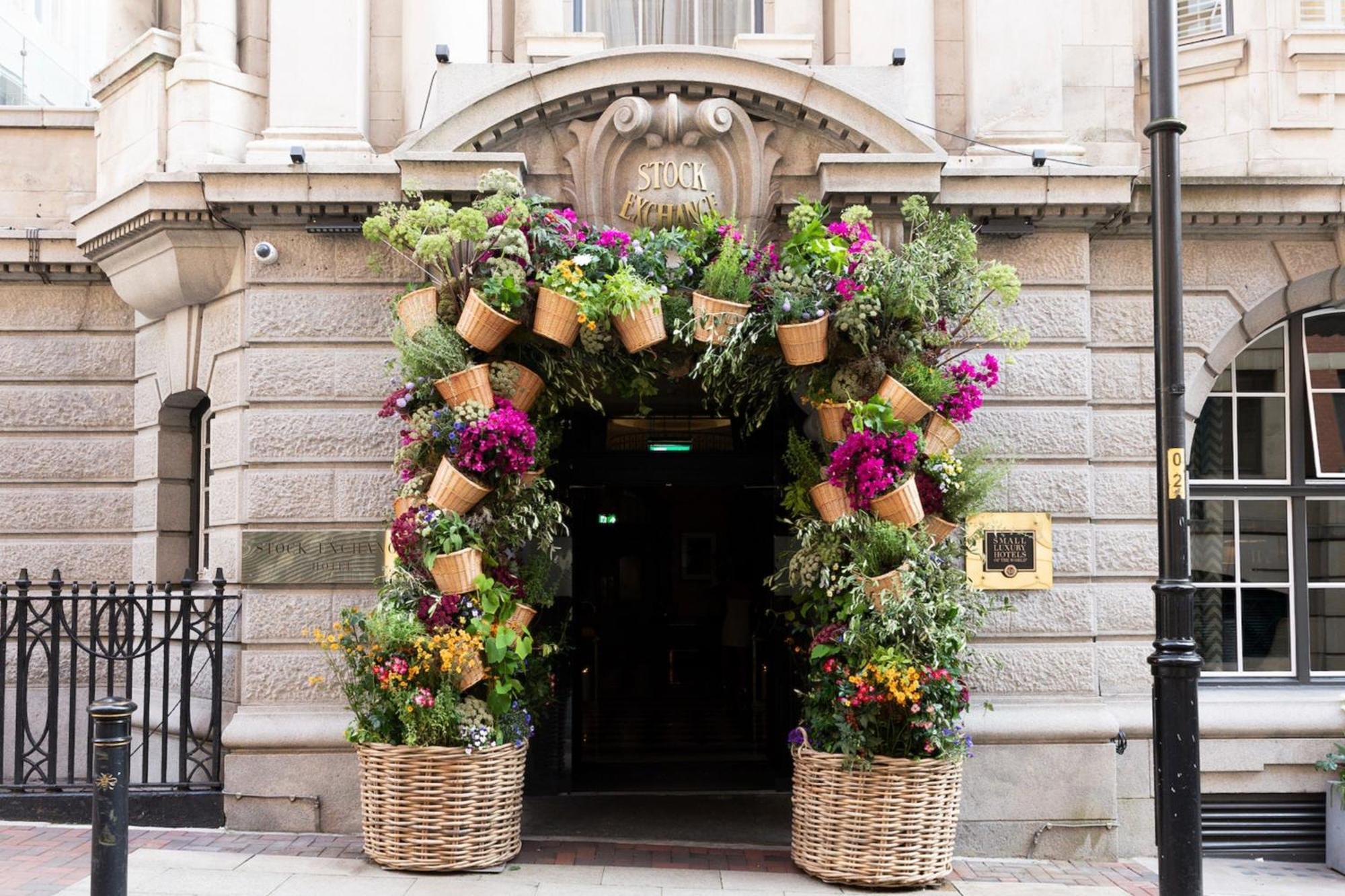 Stock Exchange Hotel, Manchester, Autograph Collection ภายนอก รูปภาพ The entrance to the hotel