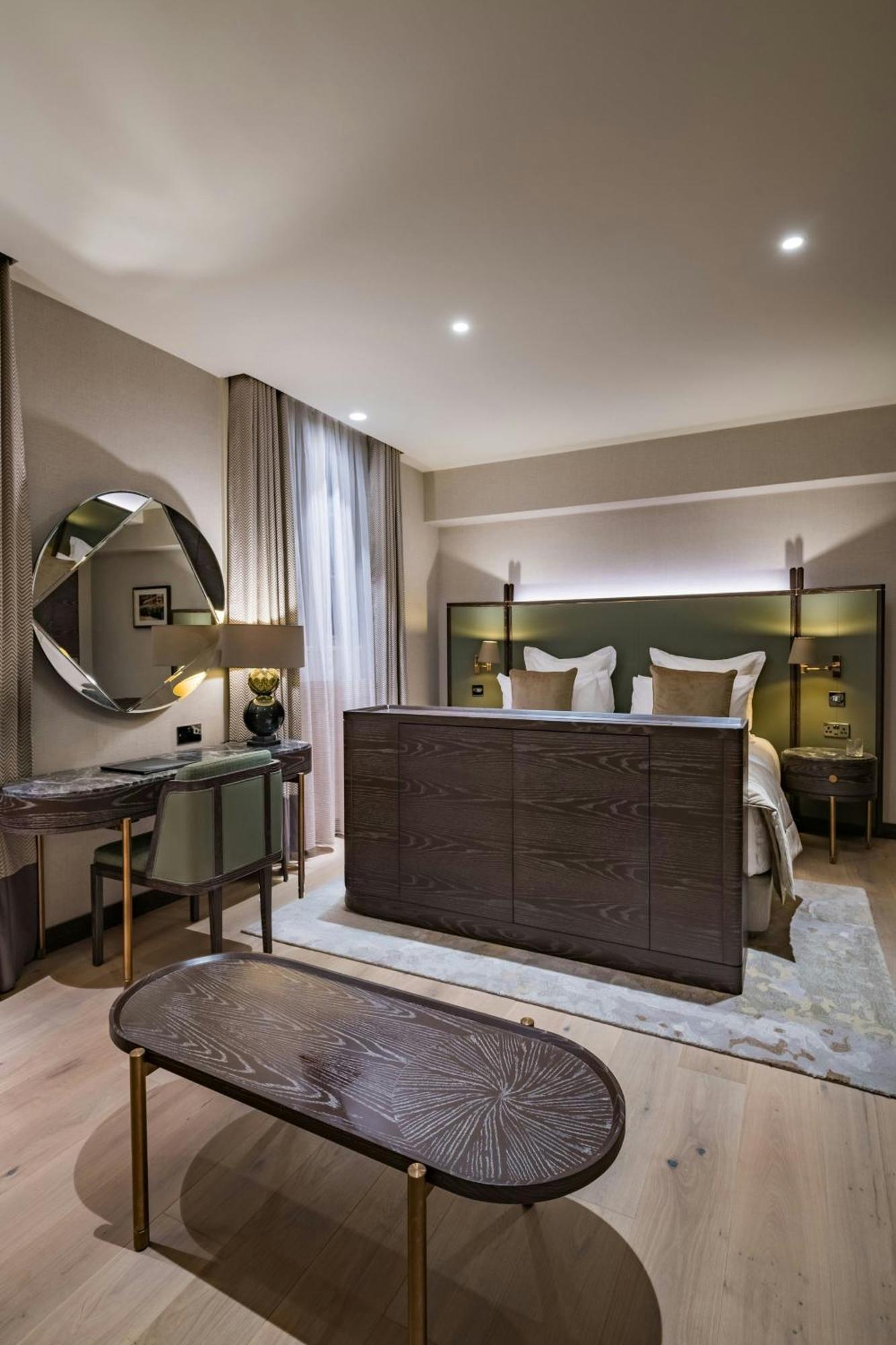 Stock Exchange Hotel, Manchester, Autograph Collection ภายนอก รูปภาพ A bedroom at the hotel